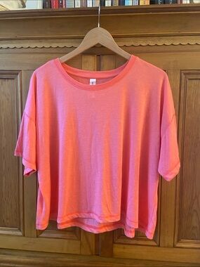 XXL Colosseum Coral Pink Short Sleeve Relaxed Cropped Tee